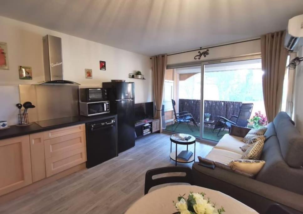 Charmant Studio 4 Personnes Sanary-sur-Mer Exterior foto